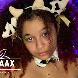 azulaasky erome|Azulaax .